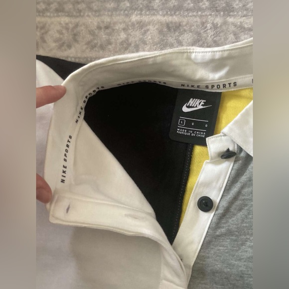 NIKE WOMEN SPORTSWEAR LONG SLEEVE POLO TOP CROP SWEATSHIRT MULTI Large - Picture 6 of 7